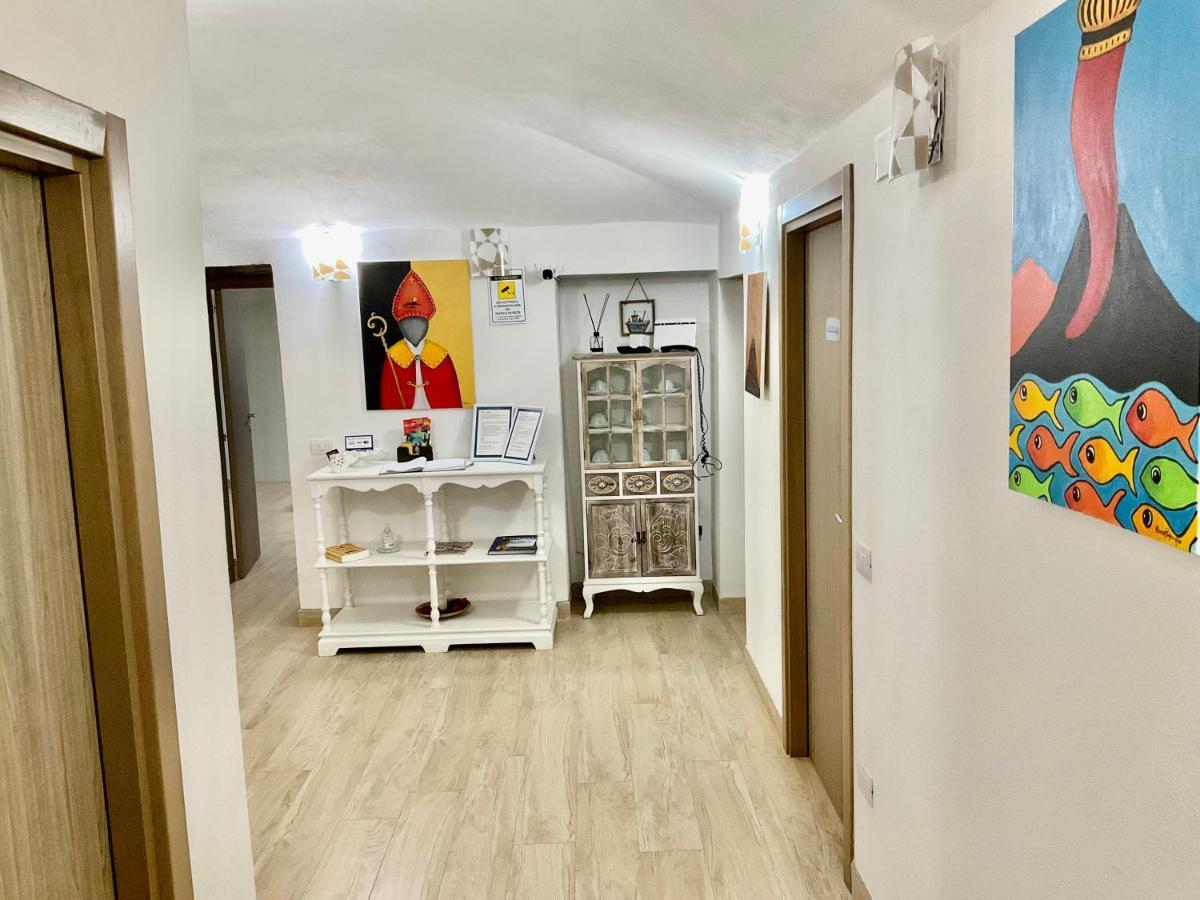 'A Room De' Scugnizzi Napoli Exterior foto