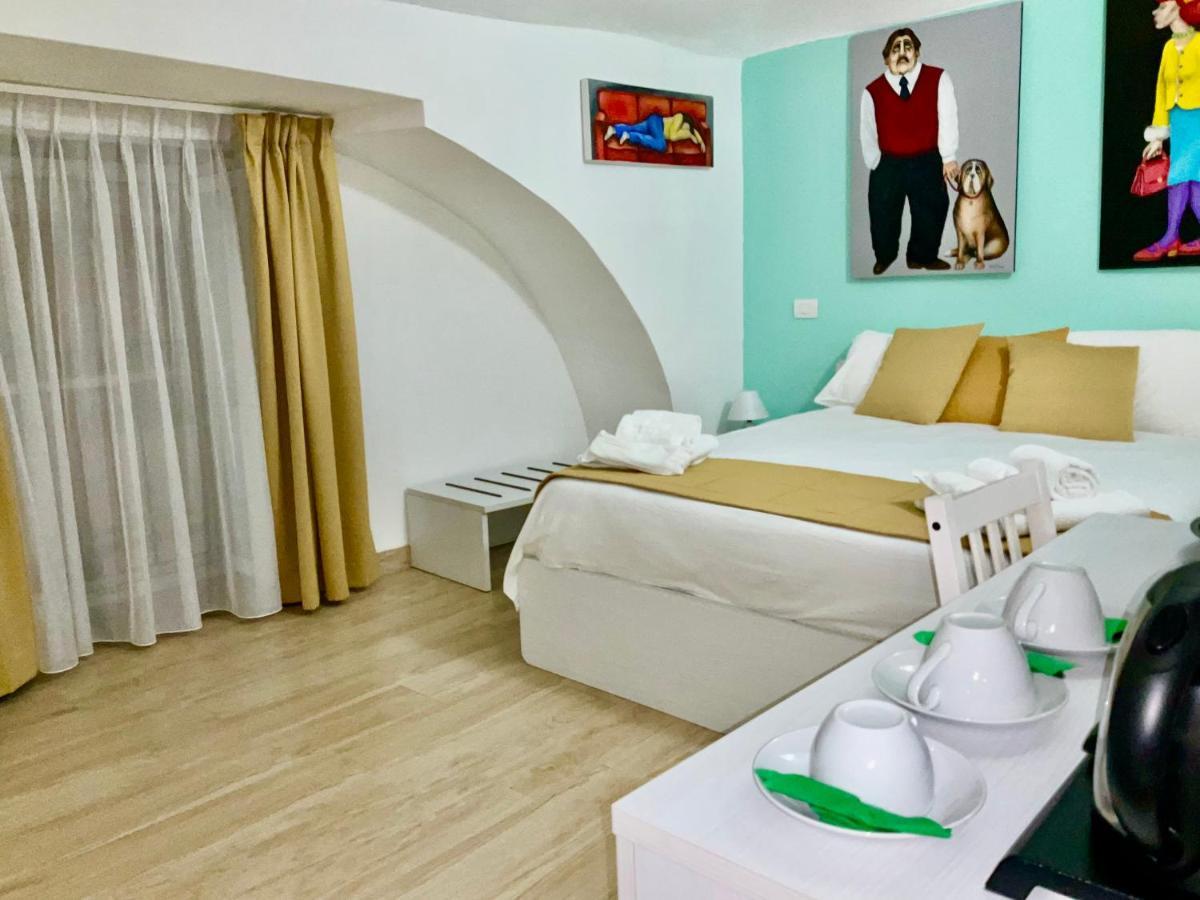 'A Room De' Scugnizzi Napoli Exterior foto