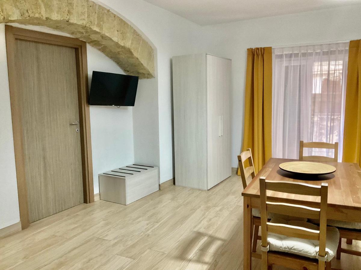 'A Room De' Scugnizzi Napoli Exterior foto
